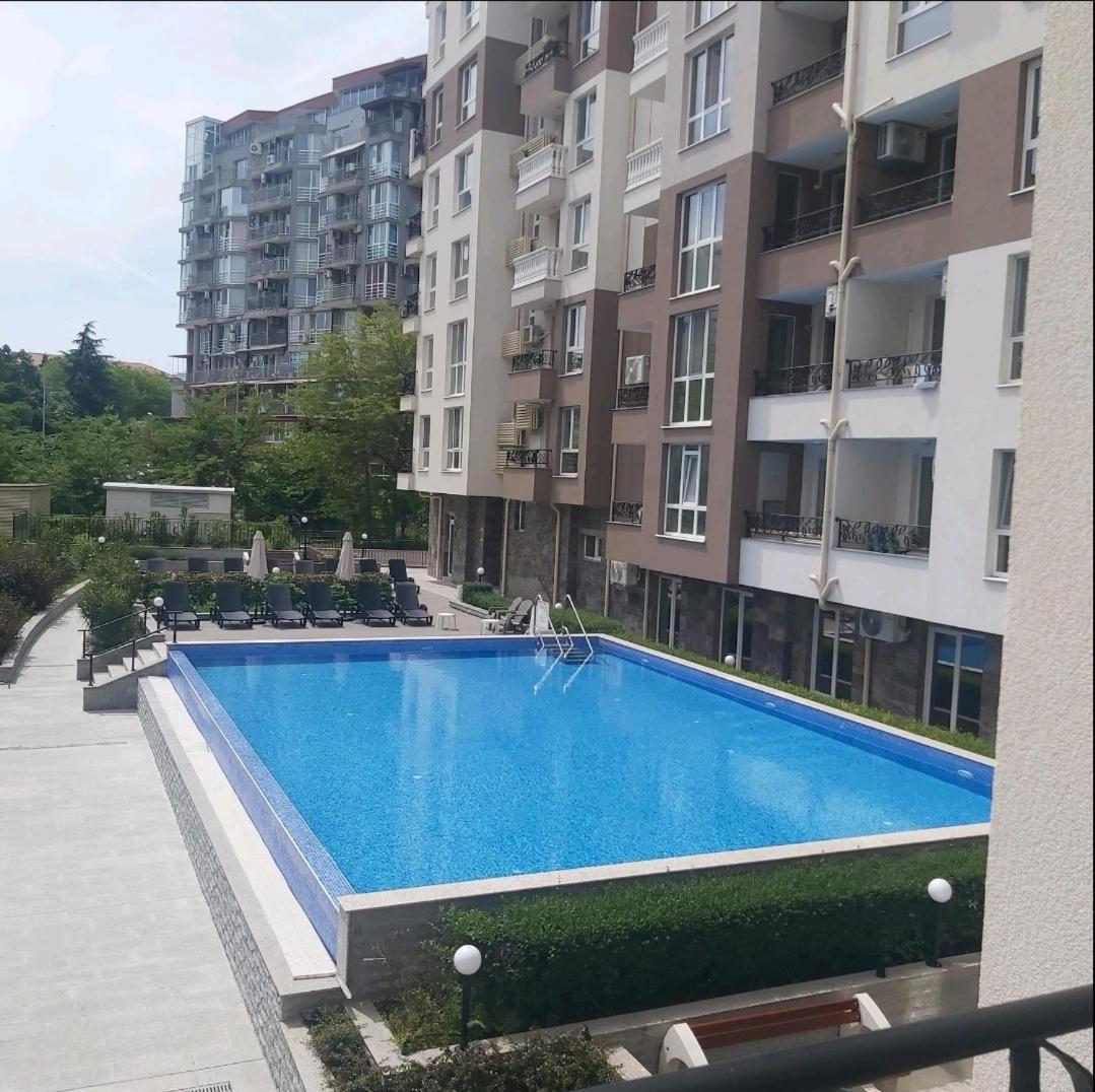 Студио Перла Burgas Exteriör bild